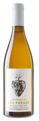 LES FRESES White dry wine 100% muscat of Alexandria 750 ml.